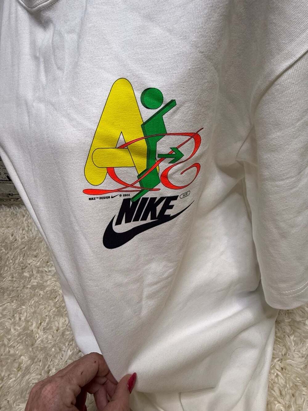 Nike Air GX XL Short Sleeve Graphic T-Shirt White - Picture 2 of 4